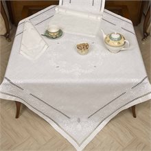 Grapes Handmade Square Tablecloth 135cm