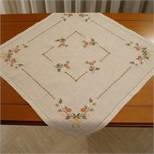 Niove Square Machine-Embroidered Tablecloth 135cm